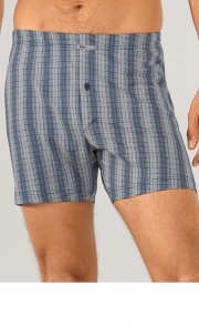 Shorts mit Öffnung