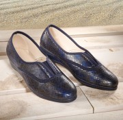 Schuh in metallic-Optik