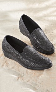 Slipper in Kroko-Optik