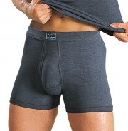 Kurzbeinhose mit Öffnung